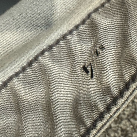 WHBM Stylish Gray High-Waisted moto Jeans - Picture 5 of 8